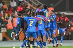 英雄联盟总决赛-褐队在激烈较量中晋级至半决赛的简单介绍