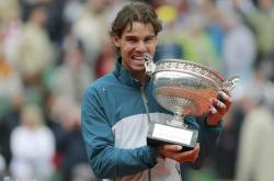 英雄联盟总决赛-美网完胜法网，纳达尔惊艳四座