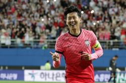 英雄联盟总决赛2025-韩国队横扫印度队，辛杜惊艳四座