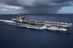 LOL赛事-防线盾牌今夜化为攻城锤—卡马文加在德比之夜的自我重塑