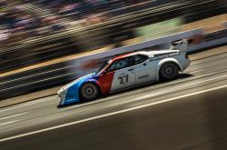 英雄联盟总决赛2025-黑马奇才闪电战击溃76人，贝恩神奇夜独揽40分，三分雨浇熄费城反扑