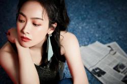 LOL决赛-东方狮吼破雪原，哈利伯顿40分爆发引领山西关键战突围吉林