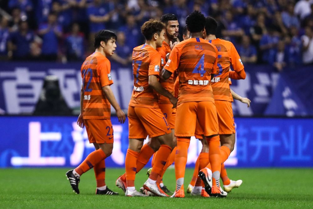 关于弗拉基米尔进球建功，助球队晋级的信息