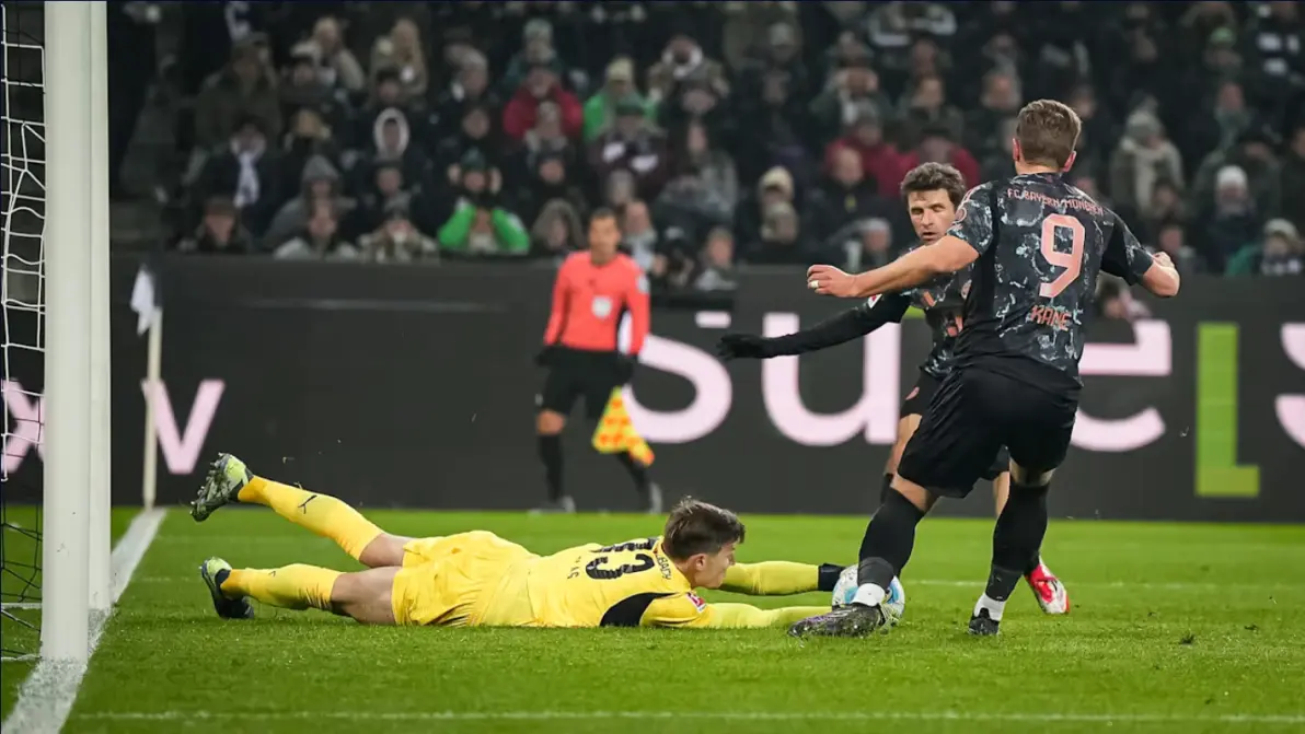 门兴格拉德巴赫赢得关键胜利，继续保持不败纪录的简单介绍