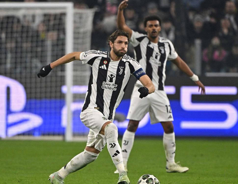 包含尤文图斯主场大胜，继续领跑积分榜的词条