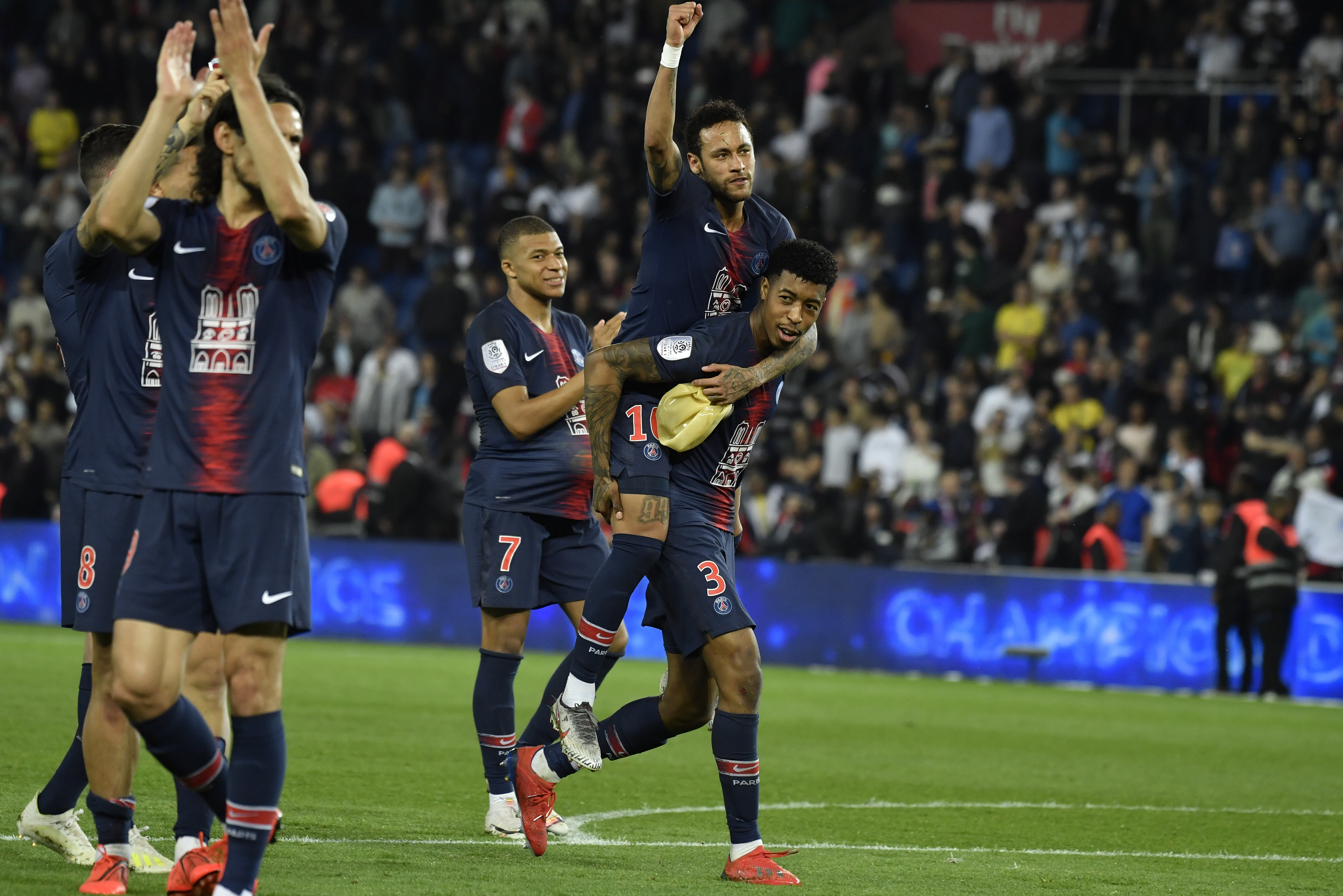 关于巴黎圣日耳曼全力夺冠无悬念赢得法甲冠军的信息