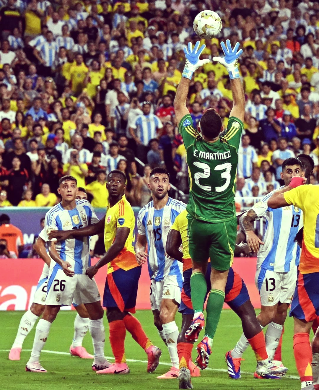 关于阿根廷球员加盟美国大联盟球队期待表现的信息