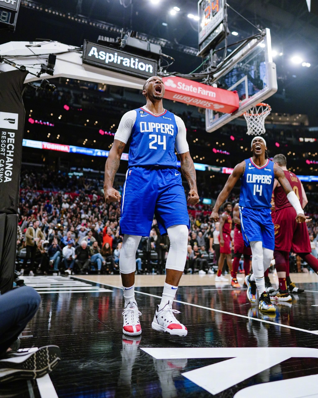 热火险胜快船，莫兰特惊艳四座的简单介绍