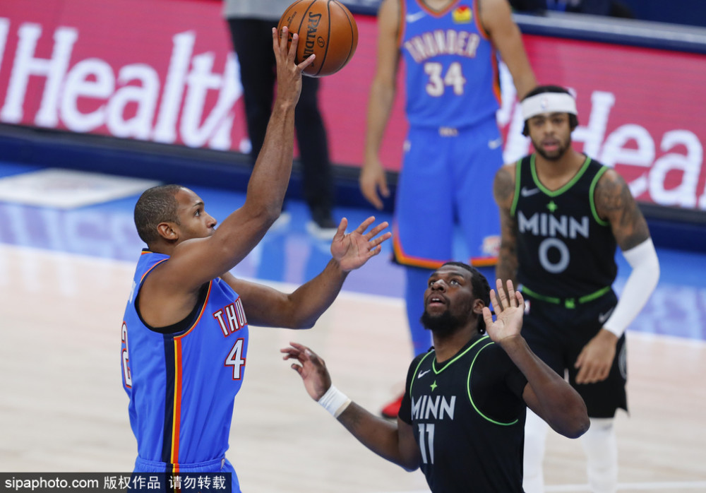 威廉姆斯险胜红牛二队，拉塞尔带队取胜