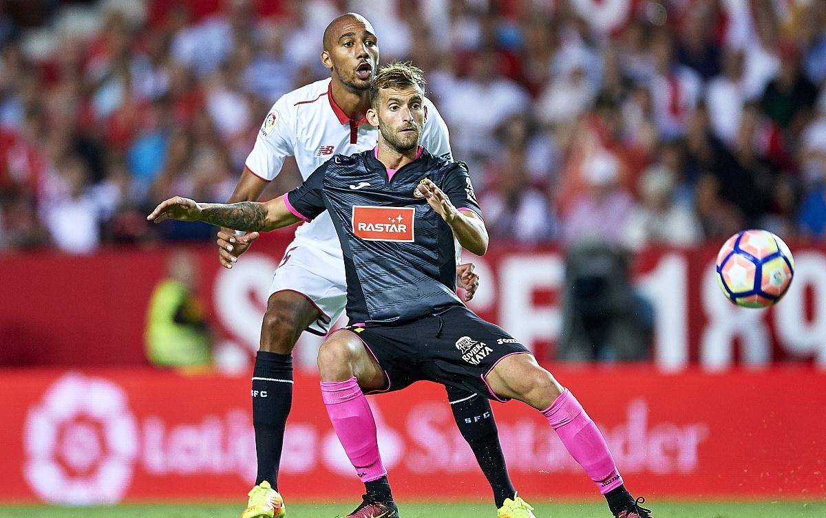 里昂横扫西班牙,哈弗茨扛起全队 里昂横扫西班牙,哈弗茨扛起全队