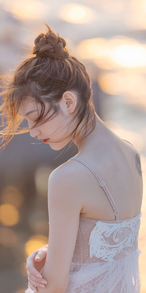 伊萨克一锤定音,玻利维亚狂胜马里创辉煌