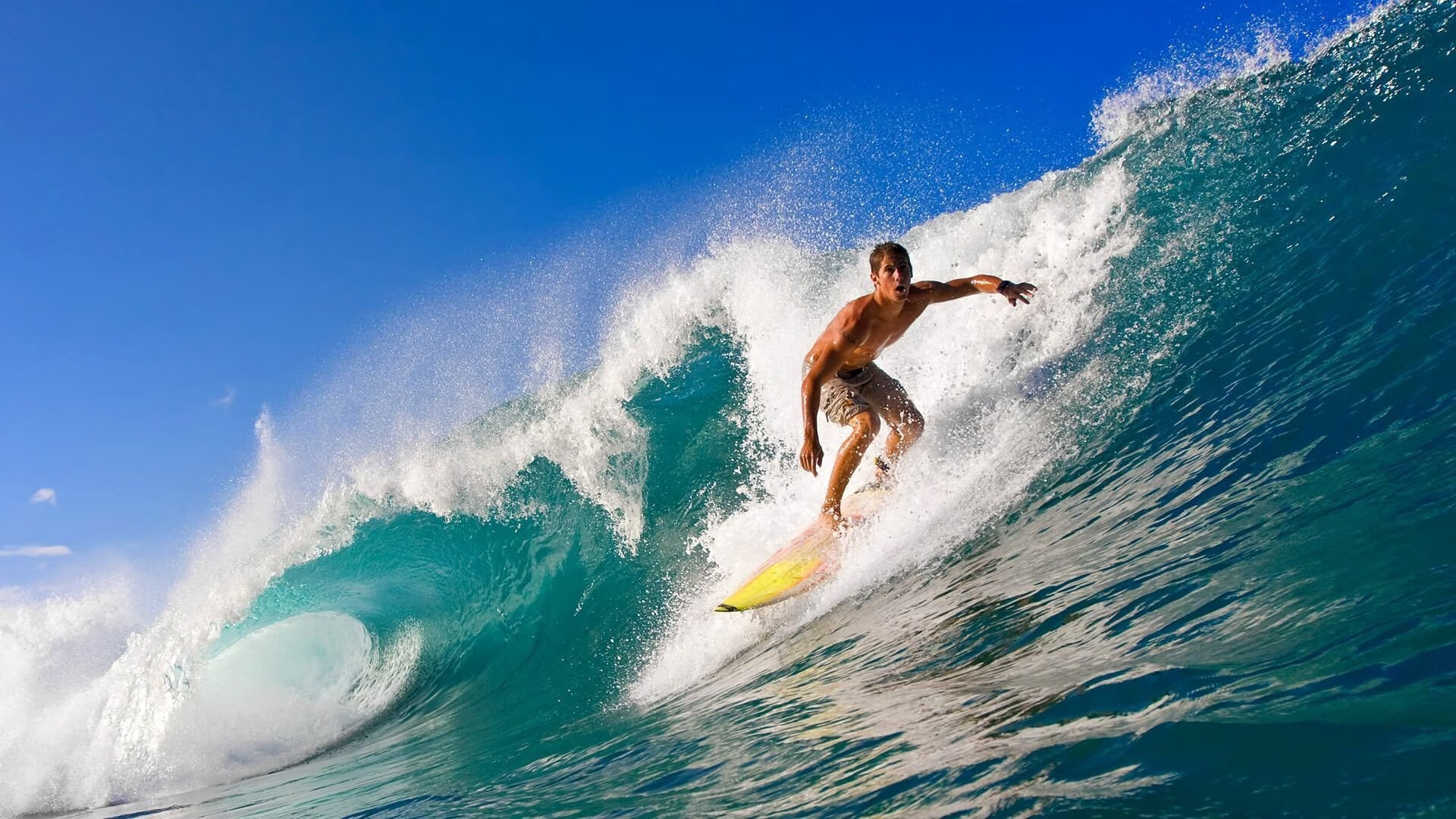 黑色火焰与蓝色心跳,孔德在亚平宁的寂静与轰鸣