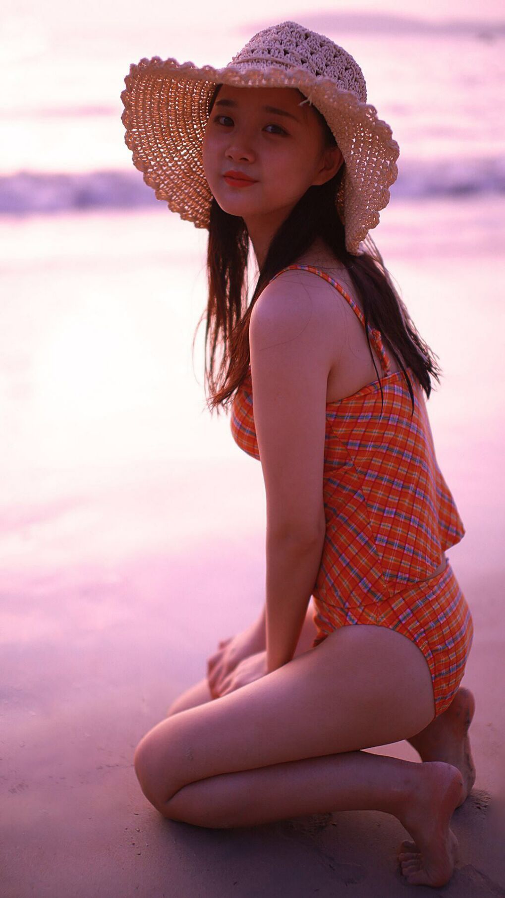 亚洲箭矢刺穿钢铁森林,黄喜灿独扛红牛,莱比锡欧冠之夜令三狮梦碎